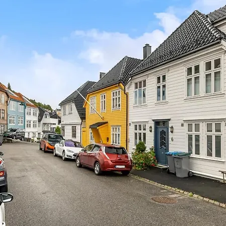 Dinbnb Homes I Panorama View 600m From Bryggen * Берген