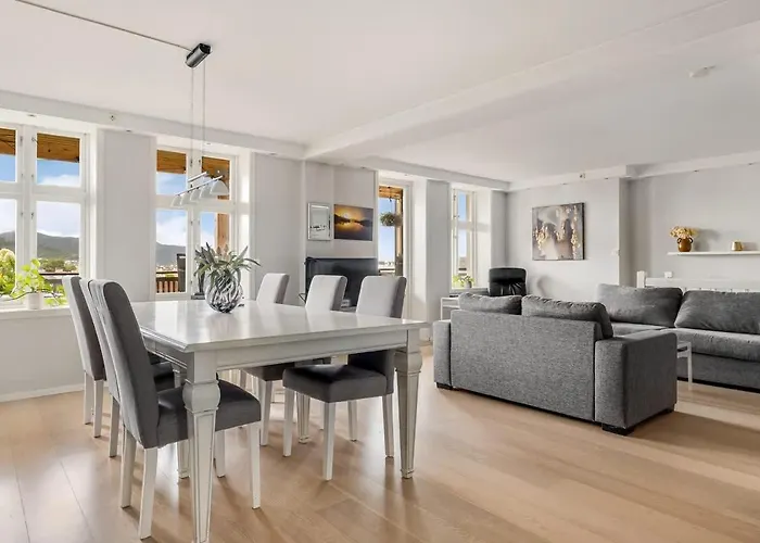 Dinbnb Homes I Panorama View 600m From Bryggen *